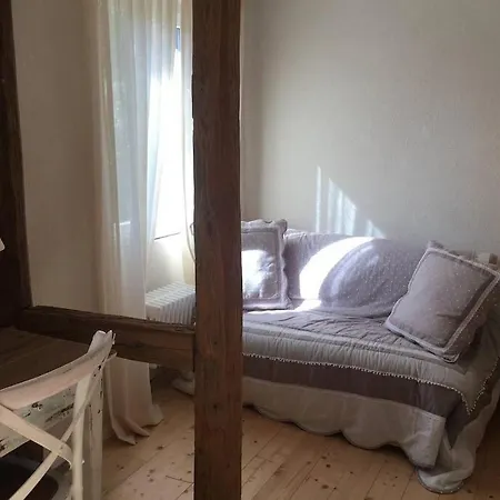 Апартаменты La Maison Du Rempart Эгишем