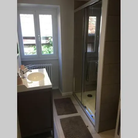 La Maison Du Rempart Апартаменты Эгишем